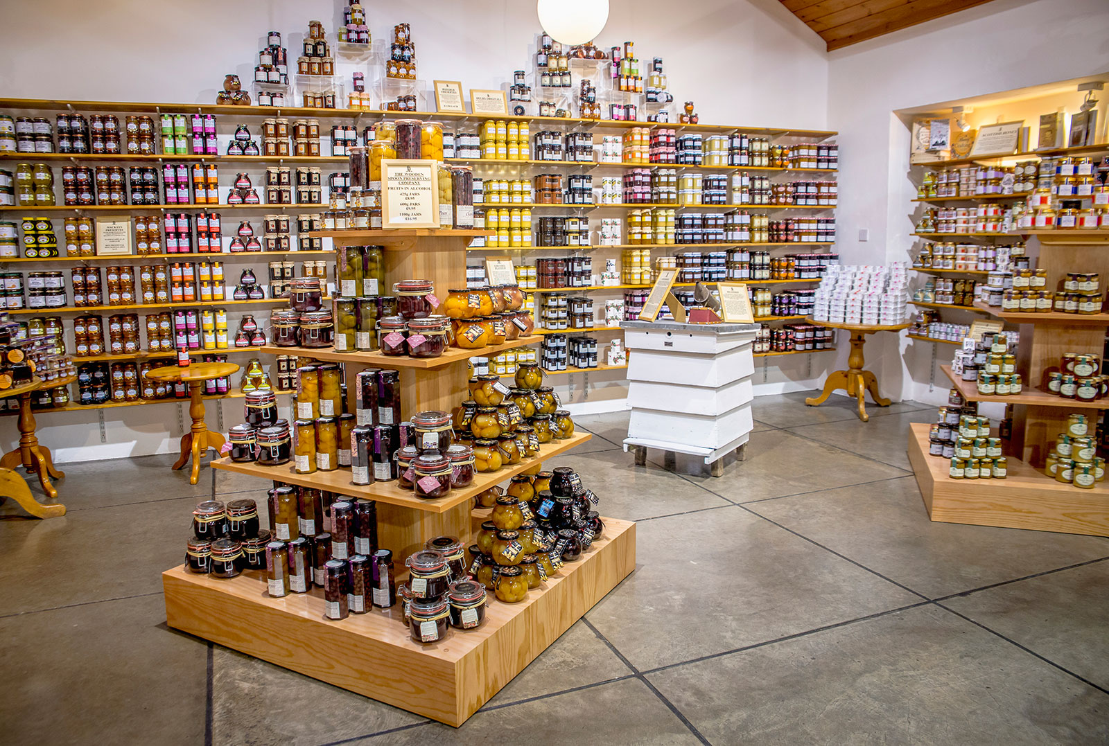 Souvenirs and Highland crafts